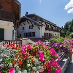 Allieres - Happy * Chamonix